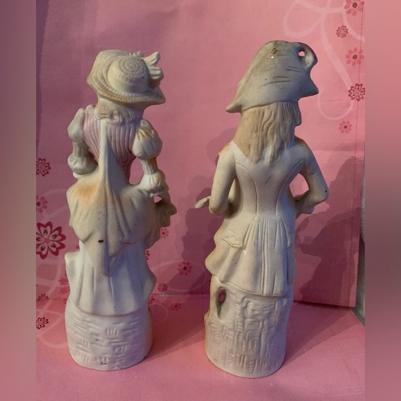Vintage Lipper and Mann L and M Inc Colonial Victorian bisque figurines pair - Picture 6 of 10